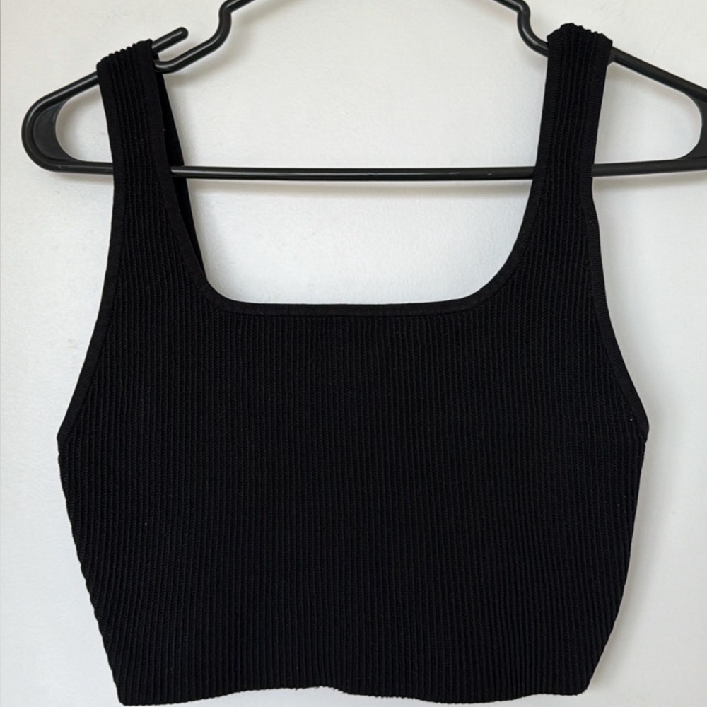 Babaton Black Ribbed Tank Top